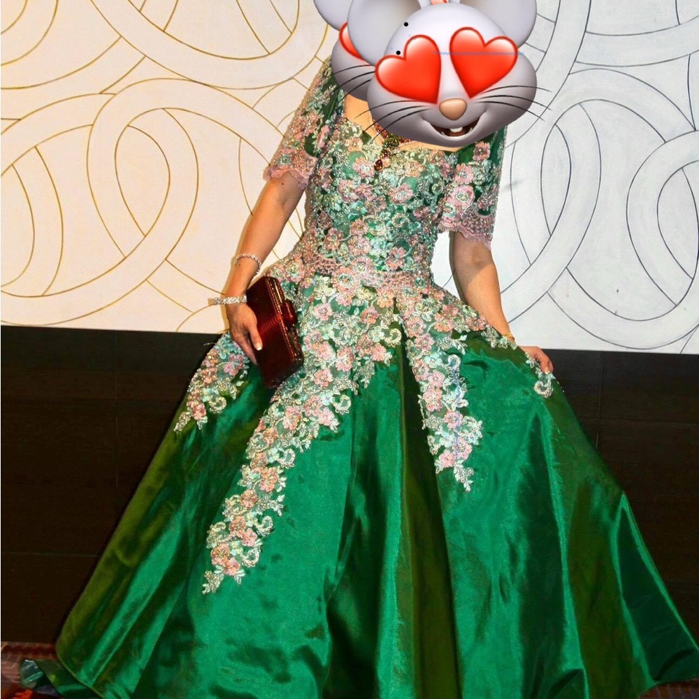 Elegant Green Floral Embroidered Dress